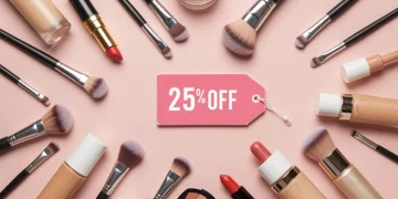 Variedade de produtos de beleza com cupom de 25% de desconto, incluindo maquiagem e cuidados com a pele.